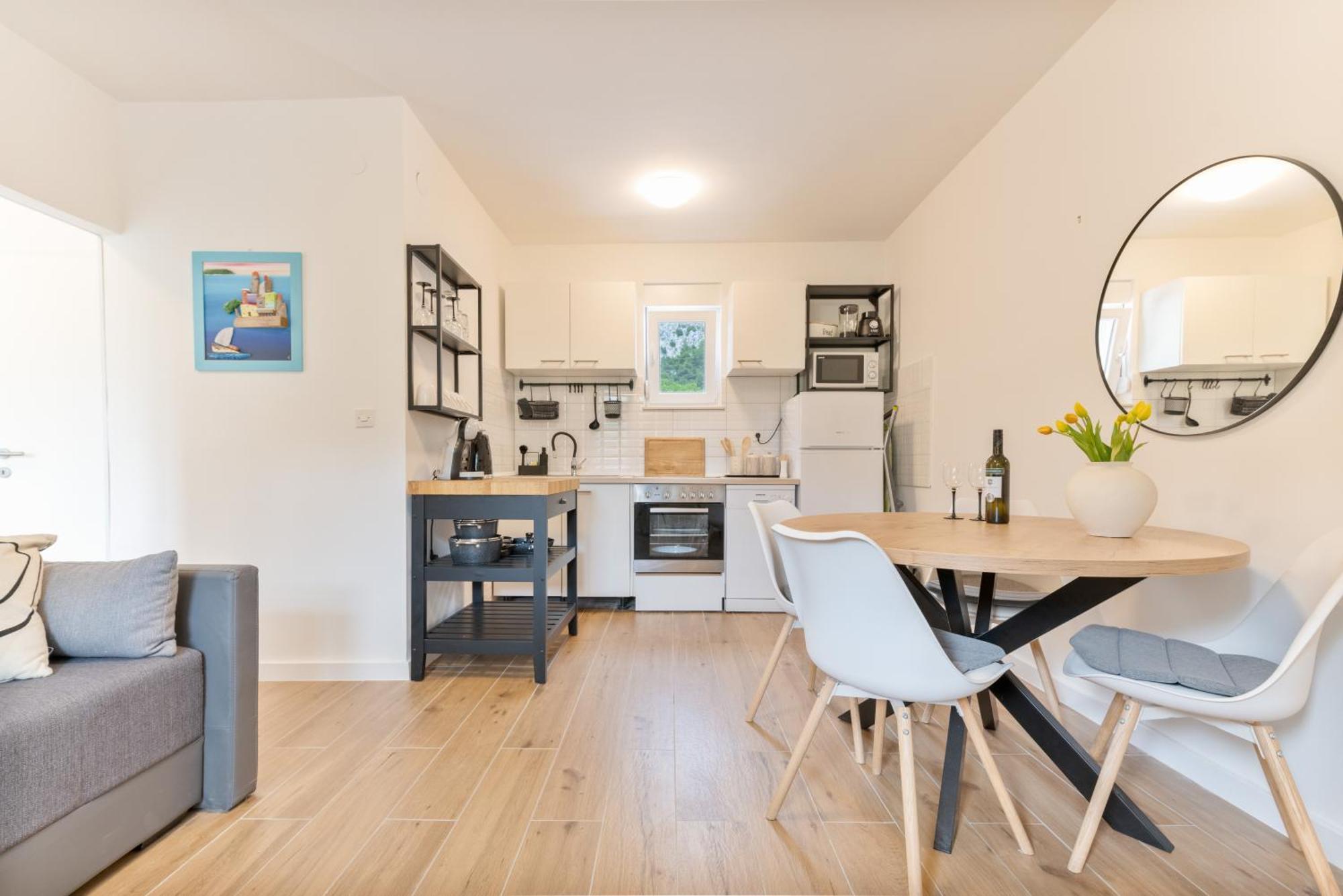 Holiday Home Greystone Омиш Экстерьер фото